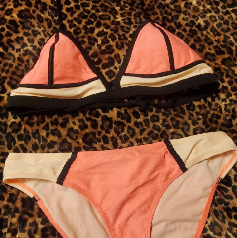 Colorblock salmon bikini set